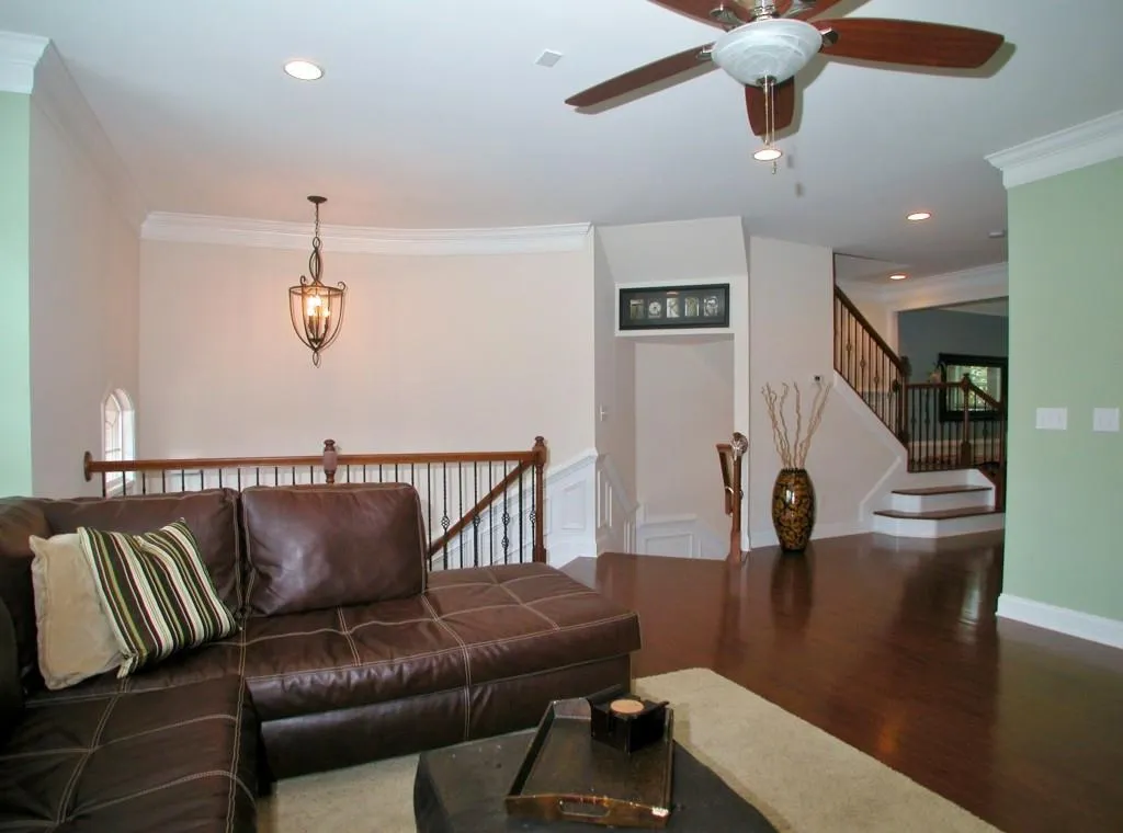 3669 E Paces Walk Ne, Atlanta, Georgia 30326, 3 Bedrooms Bedrooms, ,2 BathroomsBathrooms,Residential,Sold,3669 E Paces Walk Ne,5573669