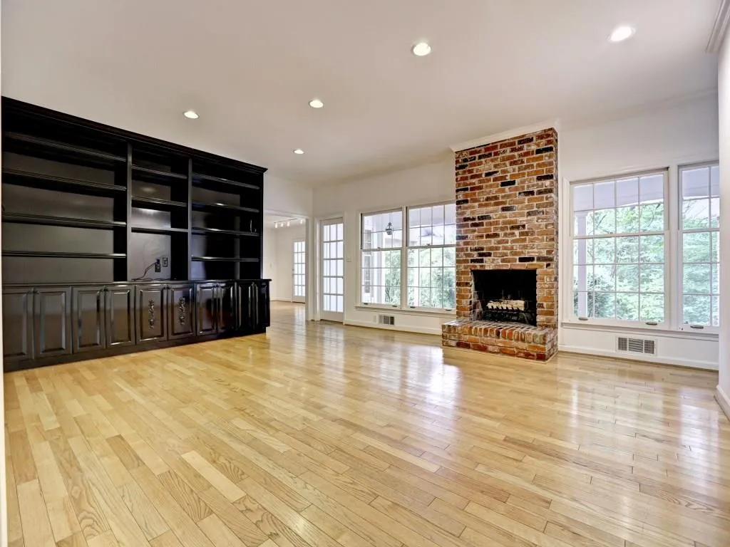 825 N Island Drive, Sandy Springs, Georgia 30327, 5 Bedrooms Bedrooms, ,3 BathroomsBathrooms,Residential,Sold,825 N Island Drive,5733180