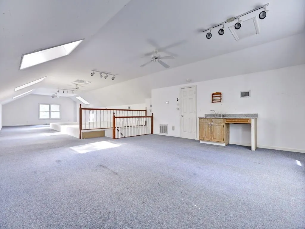 825 N Island Drive, Sandy Springs, Georgia 30327, 5 Bedrooms Bedrooms, ,3 BathroomsBathrooms,Residential,Sold,825 N Island Drive,5733180
