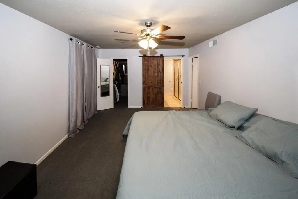 6851 Roswell Road Unit E9, Sandy Springs, Georgia 30328, 3 Bedrooms Bedrooms, ,2 BathroomsBathrooms,Residential,Sold,6851 Roswell Road Unit E9,6117730