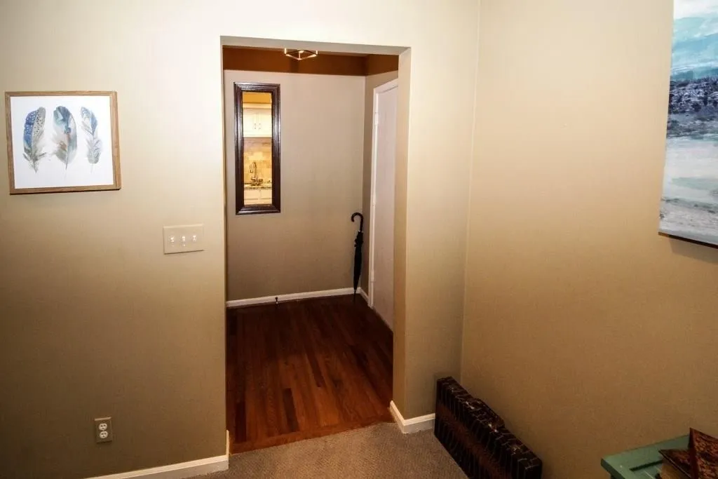 6851 Roswell Road Unit E9, Sandy Springs, Georgia 30328, 3 Bedrooms Bedrooms, ,2 BathroomsBathrooms,Residential,Sold,6851 Roswell Road Unit E9,6117730