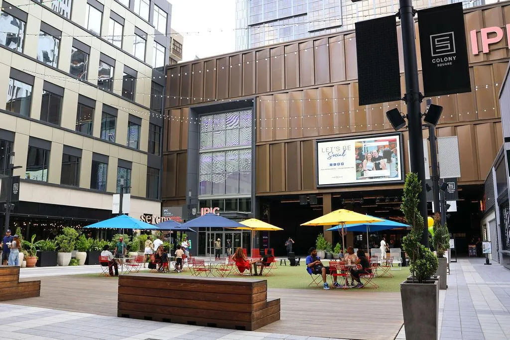 Neighborhood - Colony Square