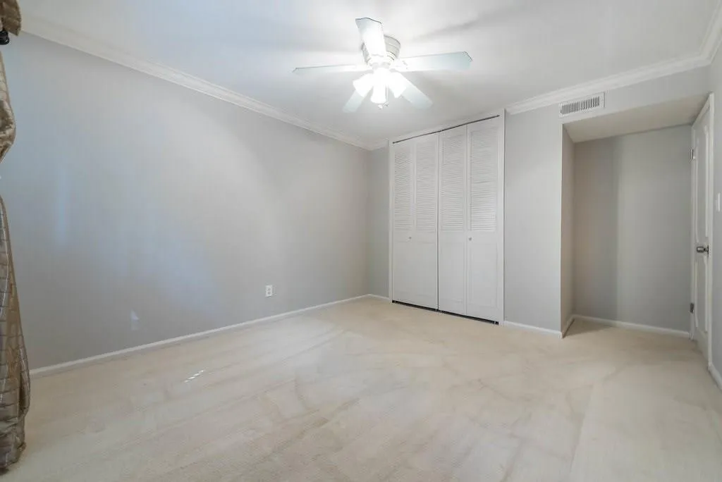 5400 Roswell Road Unit J3, Atlanta, Georgia 30342, 3 Bedrooms Bedrooms, ,2 BathroomsBathrooms,Residential,Sold,5400 Roswell Road Unit J3,5918861