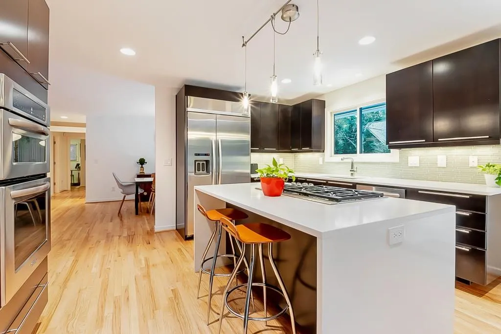 245 Colewood Way, Sandy Springs, Georgia 30328, 4 Bedrooms Bedrooms, ,2 BathroomsBathrooms,Residential,Sold,245 Colewood Way,6803110