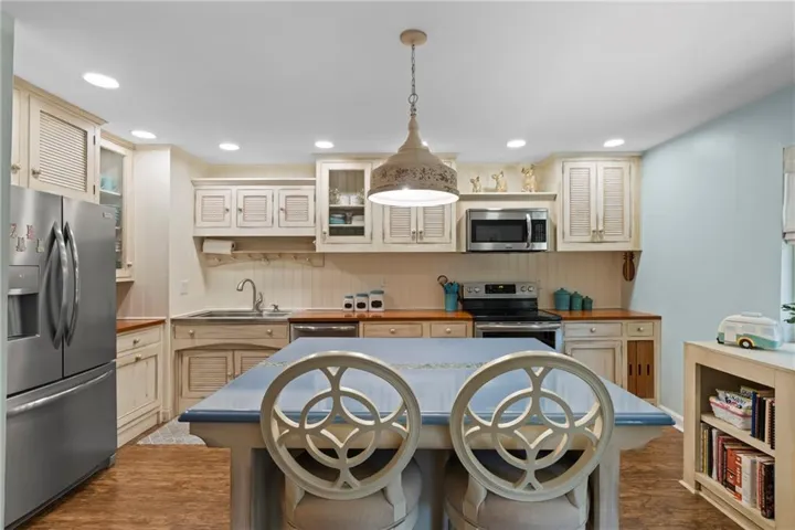 3060 Balearic Drive Se, Marietta, Georgia 30067
