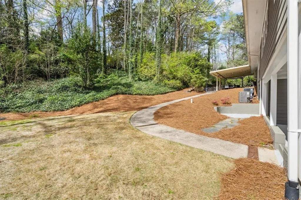240 River Springs Drive, Sandy Springs, Georgia 30328, 5 Bedrooms Bedrooms, ,4 BathroomsBathrooms,Residential,Sold,240 River Springs Drive,7358203