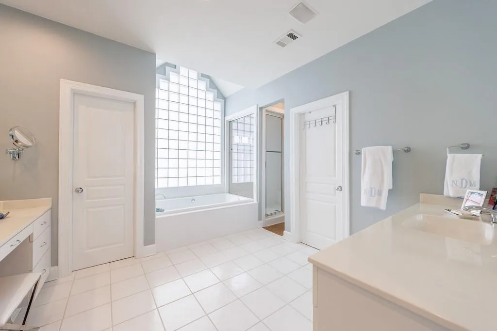 110 Crestwicke Trace, Atlanta, Georgia 30319, 6 Bedrooms Bedrooms, ,5 BathroomsBathrooms,Residential,Sold,110 Crestwicke Trace,7517141