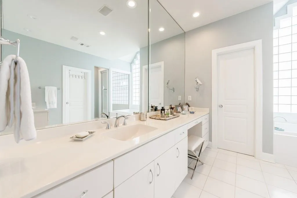110 Crestwicke Trace, Atlanta, Georgia 30319, 6 Bedrooms Bedrooms, ,5 BathroomsBathrooms,Residential,Sold,110 Crestwicke Trace,7517141