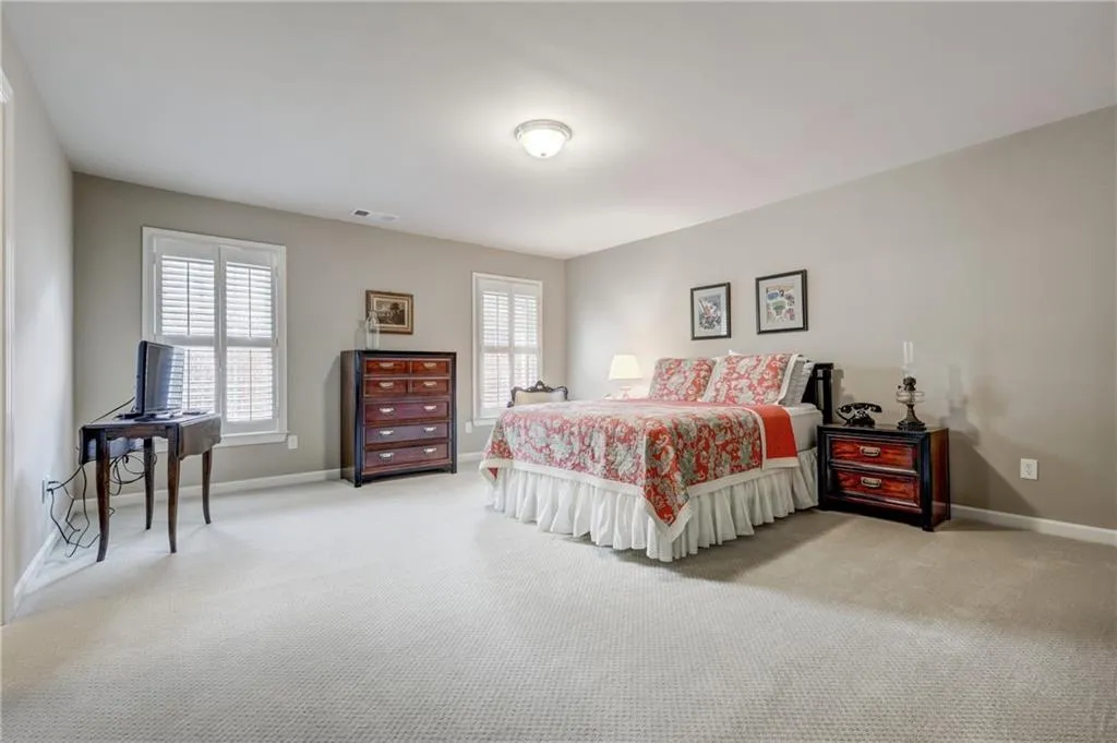 445 Wembley Circle, Sandy Springs, Georgia 30328, 4 Bedrooms Bedrooms, ,3 BathroomsBathrooms,Residential,Sold,445 Wembley Circle,6519427