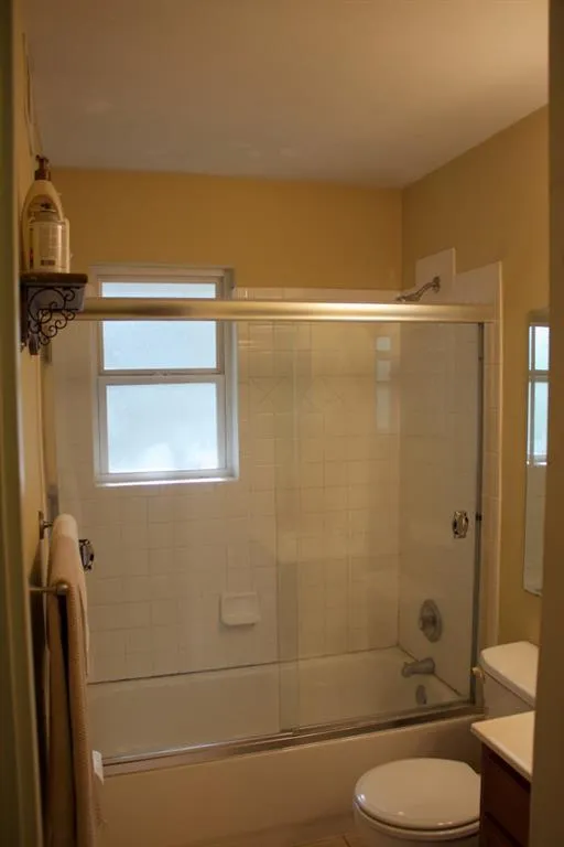 6940 Roswell Road Ne Unit 21e, Atlanta, Georgia 30328, 2 Bedrooms Bedrooms, ,1 BathroomBathrooms,Residential,Sold,6940 Roswell Road Ne Unit 21e,5876909