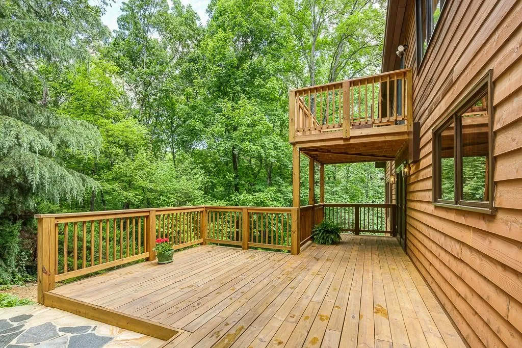 7950 Innsbruck Drive, Sandy Springs, Georgia 30350, 4 Bedrooms Bedrooms, ,2 BathroomsBathrooms,Residential,Sold,7950 Innsbruck Drive,5687623