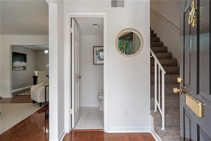 10 Market Square Place Nw, Atlanta, Georgia 30318, 2 Bedrooms Bedrooms, 0 ,2 BathroomsBathrooms,Residential,For Sale,10 Market Square Place Nw,7838641