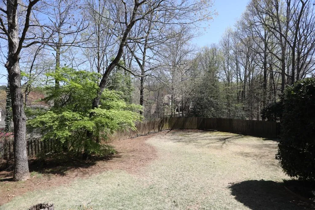 8205 Sullivan Hill Road, Sandy Springs, Georgia 30350, 5 Bedrooms Bedrooms, ,4 BathroomsBathrooms,Residential,Sold,8205 Sullivan Hill Road,6529096