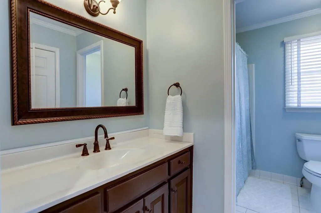 8205 Sullivan Hill Road, Sandy Springs, Georgia 30350, 5 Bedrooms Bedrooms, ,4 BathroomsBathrooms,Residential,Sold,8205 Sullivan Hill Road,6529096