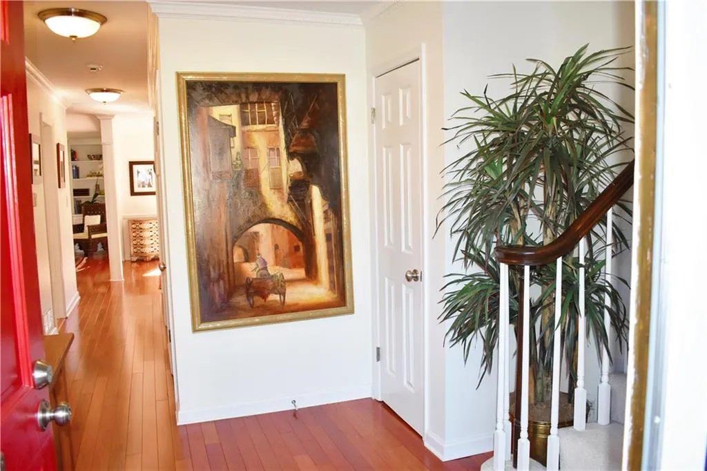 4545 Wieuca Road Ne Unit 6, Atlanta, Georgia 30342, 3 Bedrooms Bedrooms, ,3 BathroomsBathrooms,Residential,Sold,4545 Wieuca Road Ne Unit 6,5771385