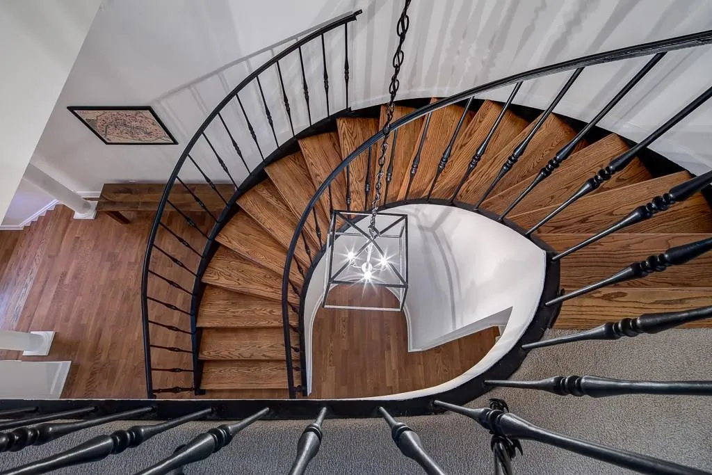 633 Jefferson Circle, Sandy Springs, Georgia 30328, 4 Bedrooms Bedrooms, ,3 BathroomsBathrooms,Residential,Sold,633 Jefferson Circle,5956734