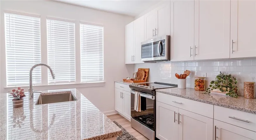 1600 Ronald Reagan Boulevard Unit 7404