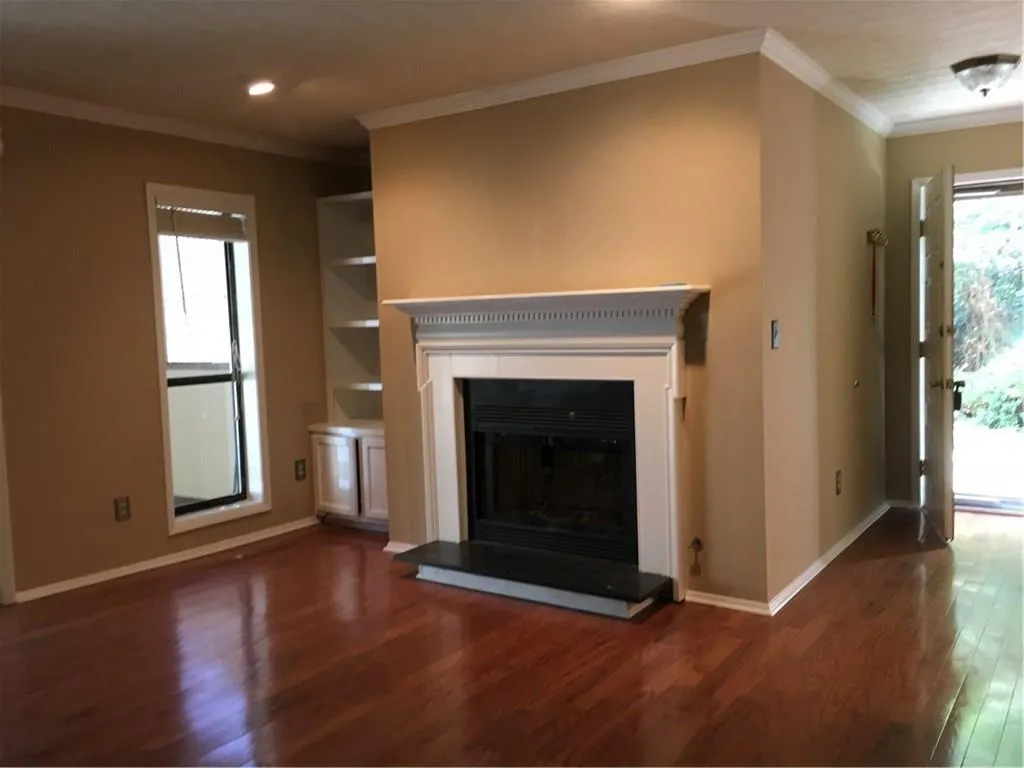 802 Woodcliff Drive, Sandy Springs, Georgia 30350, 2 Bedrooms Bedrooms, ,1 BathroomBathrooms,Residential,Sold,802 Woodcliff Drive,5756480