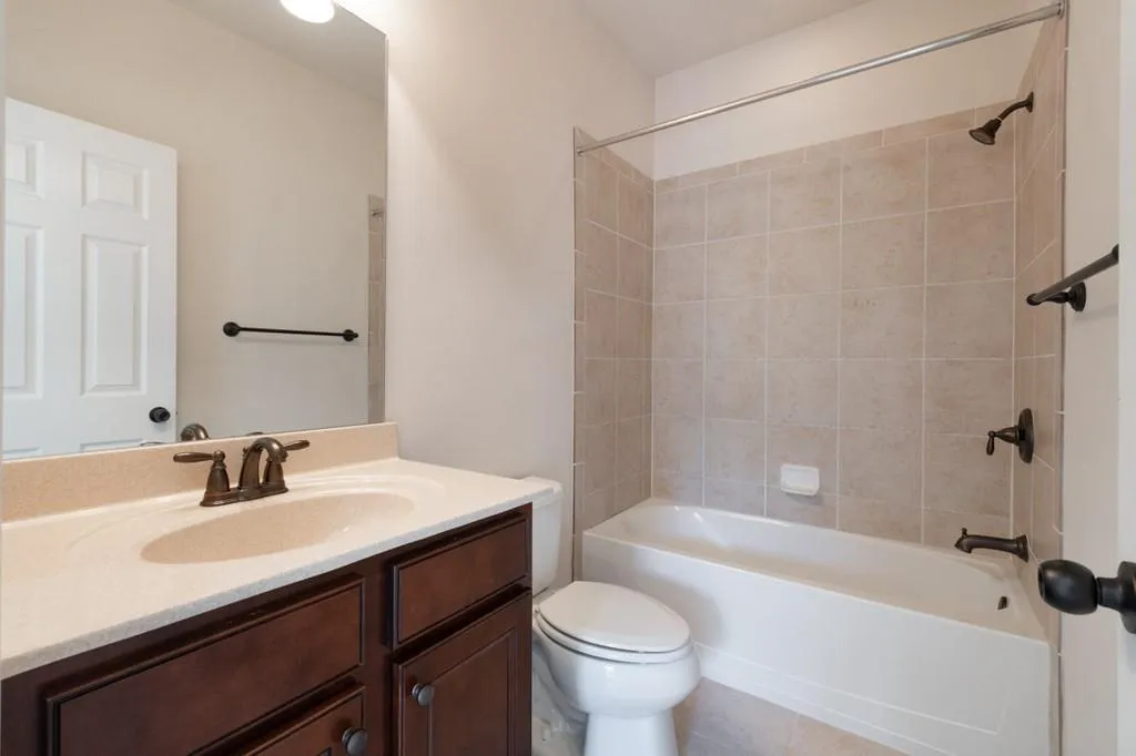 5578 High Point Road, Atlanta, Georgia 30342, 3 Bedrooms Bedrooms, ,2 BathroomsBathrooms,Residential,Sold,5578 High Point Road,6722105
