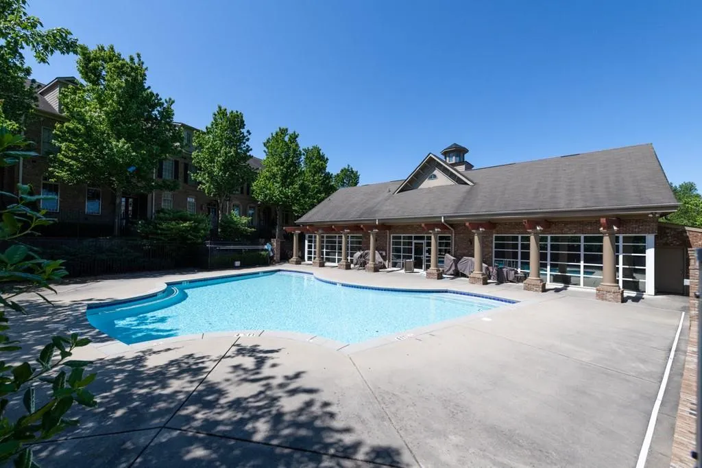 5578 High Point Road, Atlanta, Georgia 30342, 3 Bedrooms Bedrooms, ,2 BathroomsBathrooms,Residential,Sold,5578 High Point Road,6722105