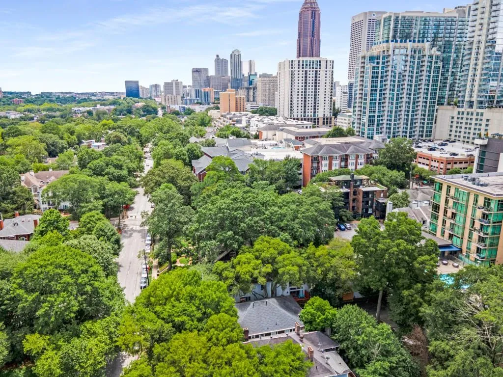 892 Piedmont Avenue Ne Unit D, Atlanta, Georgia 30309, 2 Bedrooms Bedrooms, ,2 BathroomsBathrooms,Residential,For Sale,892 Piedmont Avenue Ne Unit D,7632763