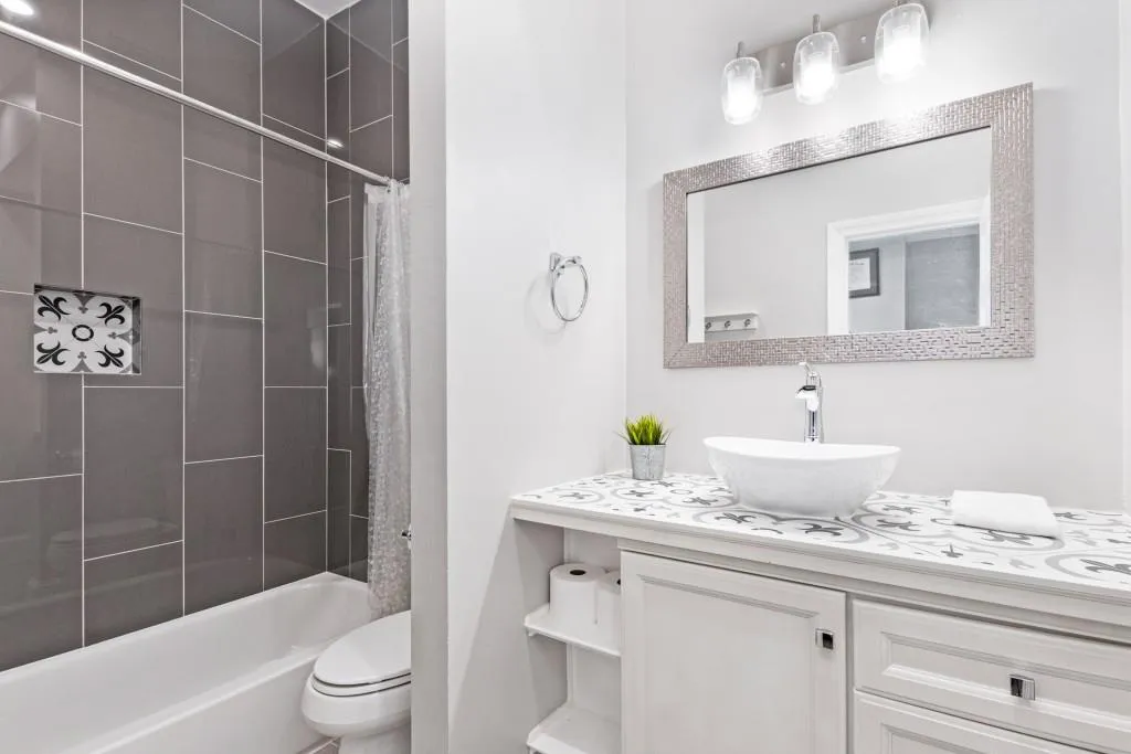 892 Piedmont Avenue Ne Unit D, Atlanta, Georgia 30309, 2 Bedrooms Bedrooms, ,2 BathroomsBathrooms,Residential,For Sale,892 Piedmont Avenue Ne Unit D,7632763