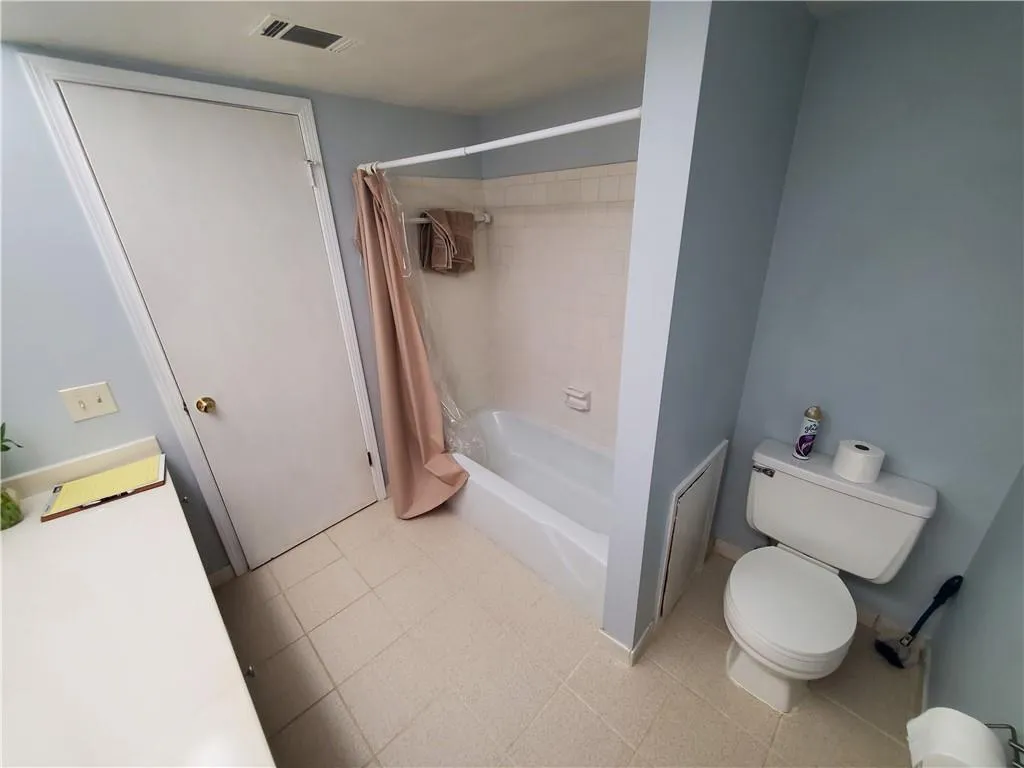 Georgia 30328, ,2 BathroomsBathrooms,Residential,Sold,6741711