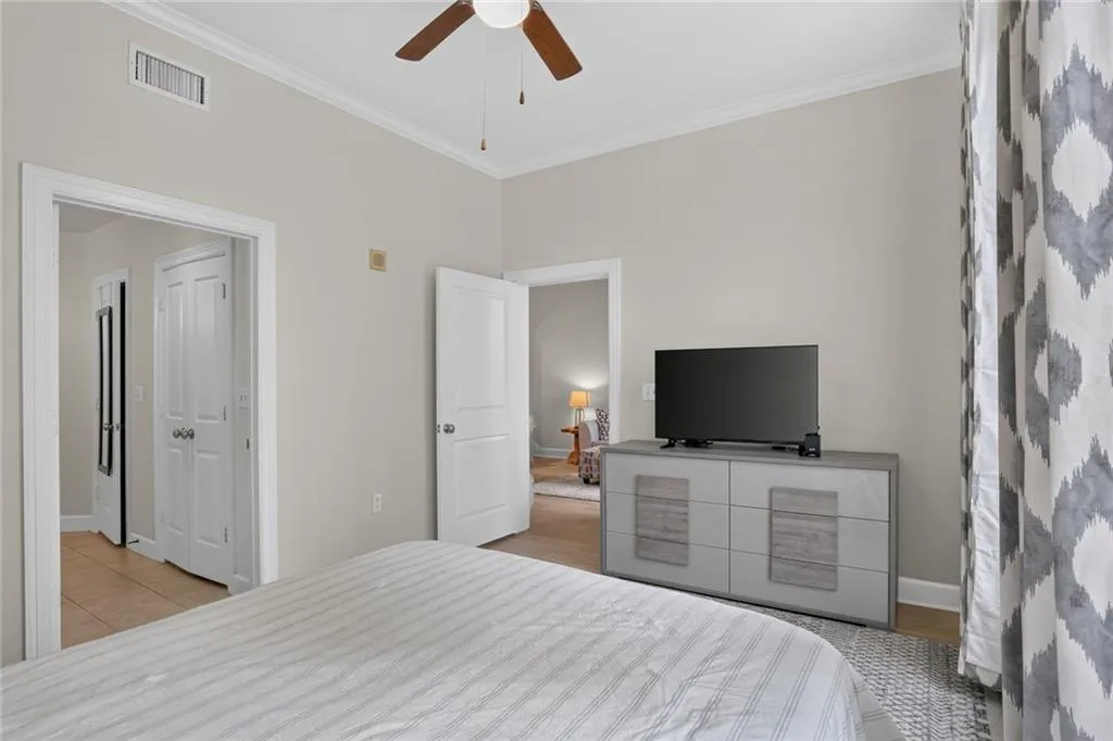 3445 Stratford Road Ne Unit 1105, Atlanta, Georgia 30326, 1 Bedroom Bedrooms, 0 ,1 BathroomBathrooms,Residential,For Sale,3445 Stratford Road Ne Unit 1105,7811212