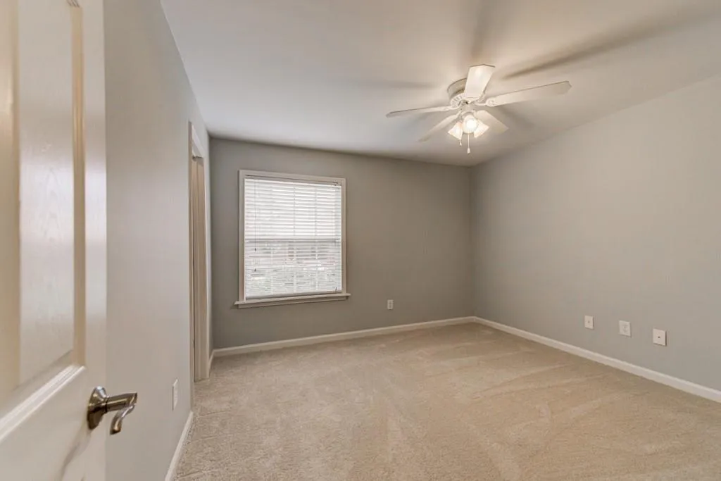 206 Brighton Point, Sandy Springs, Georgia 30328, 2 Bedrooms Bedrooms, ,2 BathroomsBathrooms,Residential,Sold,206 Brighton Point,6573806