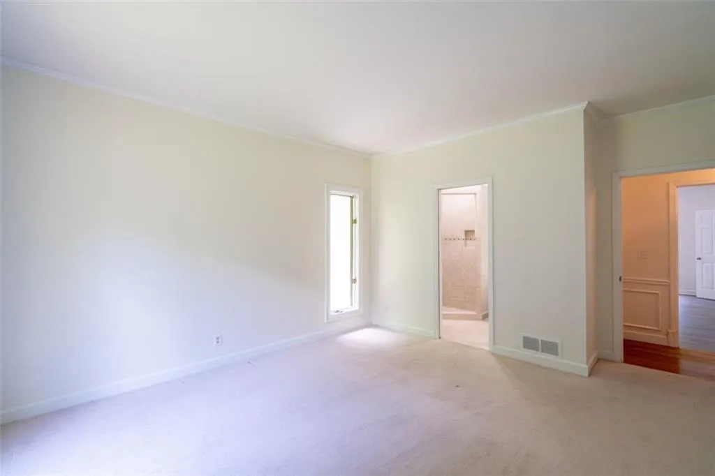 620 Valley Hall Drive, Sandy Springs, Georgia 30350, 5 Bedrooms Bedrooms, ,5 BathroomsBathrooms,Residential,Sold,620 Valley Hall Drive,7079616