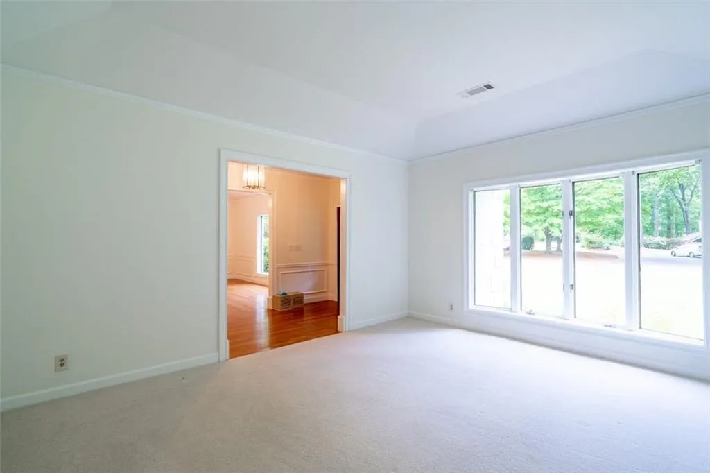 620 Valley Hall Drive, Sandy Springs, Georgia 30350, 5 Bedrooms Bedrooms, ,5 BathroomsBathrooms,Residential,Sold,620 Valley Hall Drive,7079616