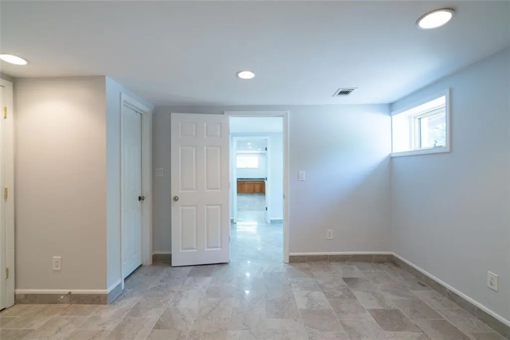 620 Valley Hall Drive, Sandy Springs, Georgia 30350, 5 Bedrooms Bedrooms, ,5 BathroomsBathrooms,Residential,Sold,620 Valley Hall Drive,7079616