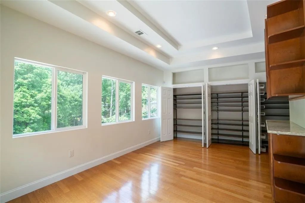 620 Valley Hall Drive, Sandy Springs, Georgia 30350, 5 Bedrooms Bedrooms, ,5 BathroomsBathrooms,Residential,Sold,620 Valley Hall Drive,7079616
