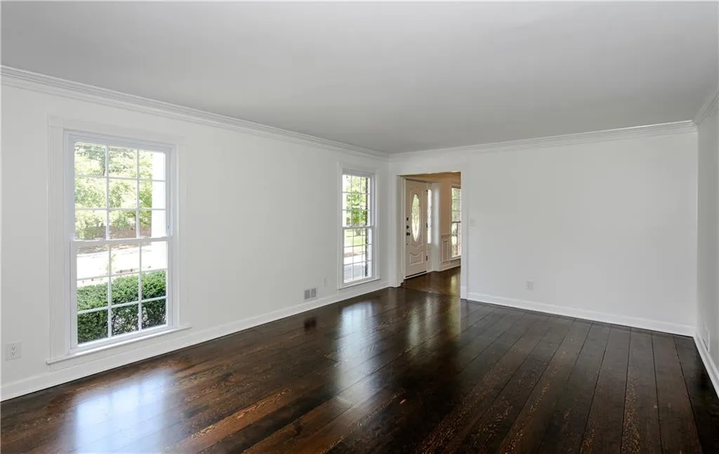 7515 Ball Mill Road, Sandy Springs, Georgia 30350, 6 Bedrooms Bedrooms, ,4 BathroomsBathrooms,Residential,Sold,7515 Ball Mill Road,6690763
