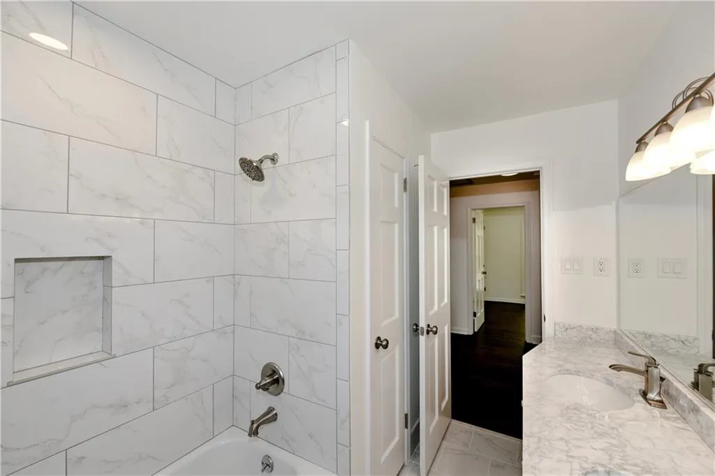 7515 Ball Mill Road, Sandy Springs, Georgia 30350, 6 Bedrooms Bedrooms, ,4 BathroomsBathrooms,Residential,Sold,7515 Ball Mill Road,6690763
