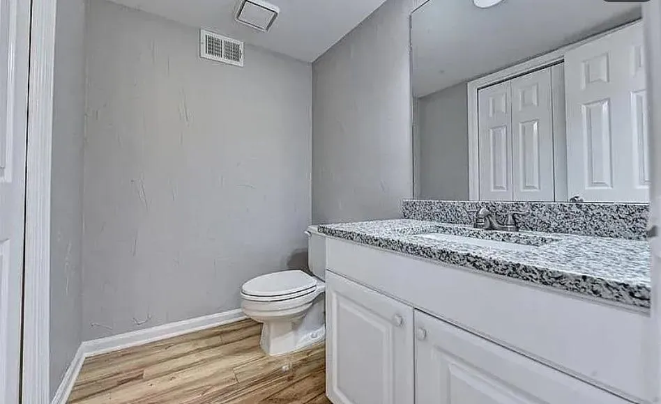 871 Lenox Oaks Circle Ne, Atlanta, Georgia 30324, 2 Bedrooms Bedrooms, 0 ,2 BathroomsBathrooms,Residential,For Sale,871 Lenox Oaks Circle Ne,7849581