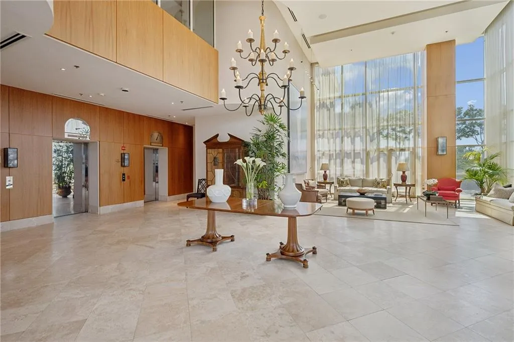 2881 Peachtree Road Ne Unit 1703, Atlanta, Georgia 30305, 2 Bedrooms Bedrooms, 0 ,2 BathroomsBathrooms,Residential,For Sale,2881 Peachtree Road Ne Unit 1703,7829138