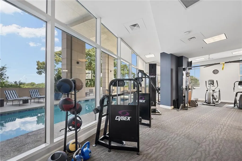 2881 Peachtree Road Ne Unit 1703, Atlanta, Georgia 30305, 2 Bedrooms Bedrooms, 0 ,2 BathroomsBathrooms,Residential,For Sale,2881 Peachtree Road Ne Unit 1703,7829138