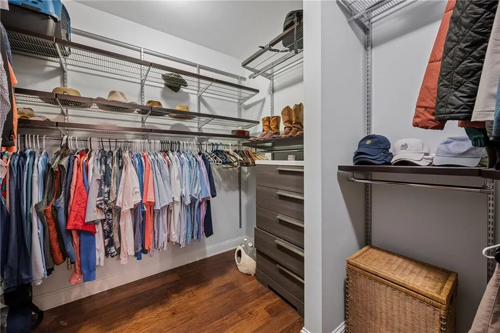 2881 Peachtree Road Ne Unit 1703, Atlanta, Georgia 30305, 2 Bedrooms Bedrooms, 0 ,2 BathroomsBathrooms,Residential,For Sale,2881 Peachtree Road Ne Unit 1703,7829138