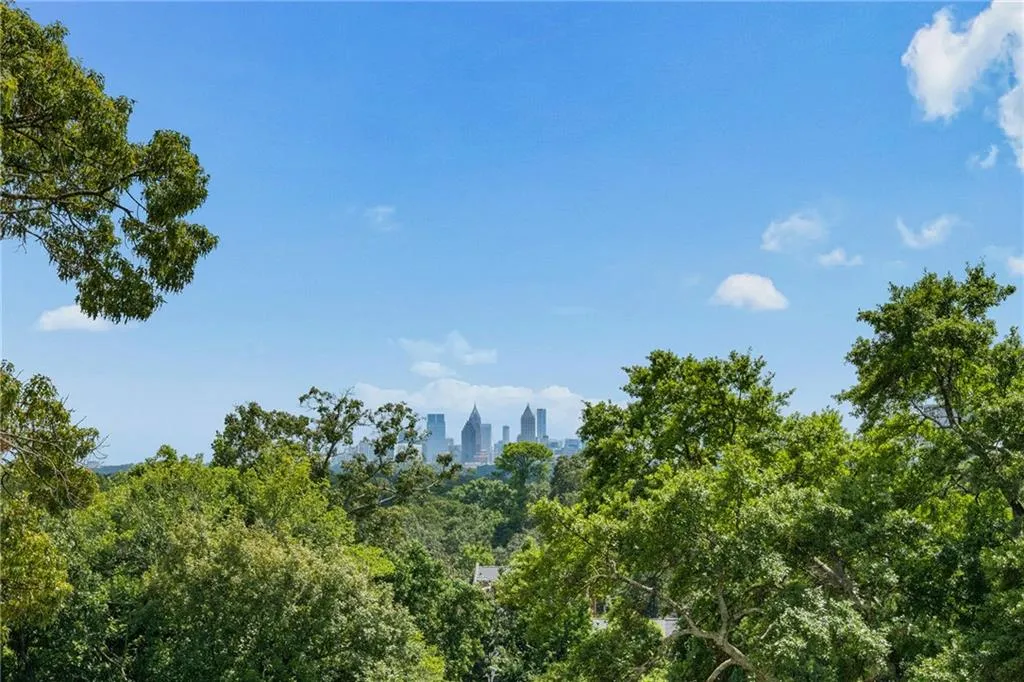 2881 Peachtree Road Ne Unit 1703, Atlanta, Georgia 30305, 2 Bedrooms Bedrooms, 0 ,2 BathroomsBathrooms,Residential,For Sale,2881 Peachtree Road Ne Unit 1703,7829138