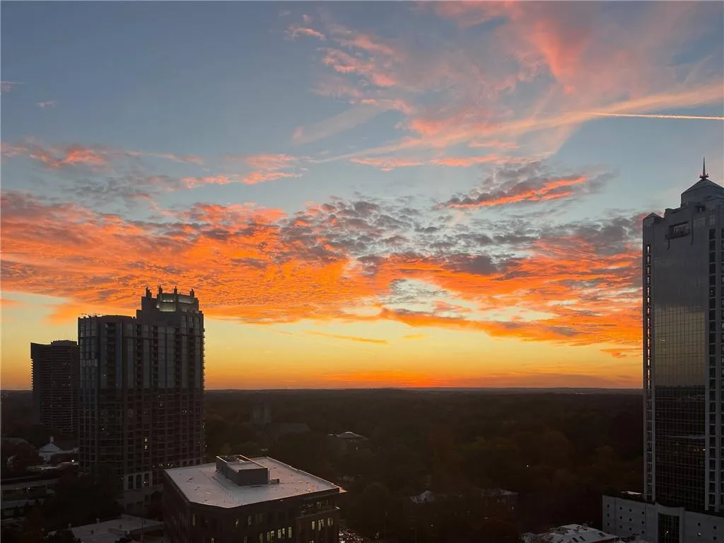 2881 Peachtree Road Ne Unit 1703, Atlanta, Georgia 30305, 2 Bedrooms Bedrooms, 0 ,2 BathroomsBathrooms,Residential,For Sale,2881 Peachtree Road Ne Unit 1703,7829138