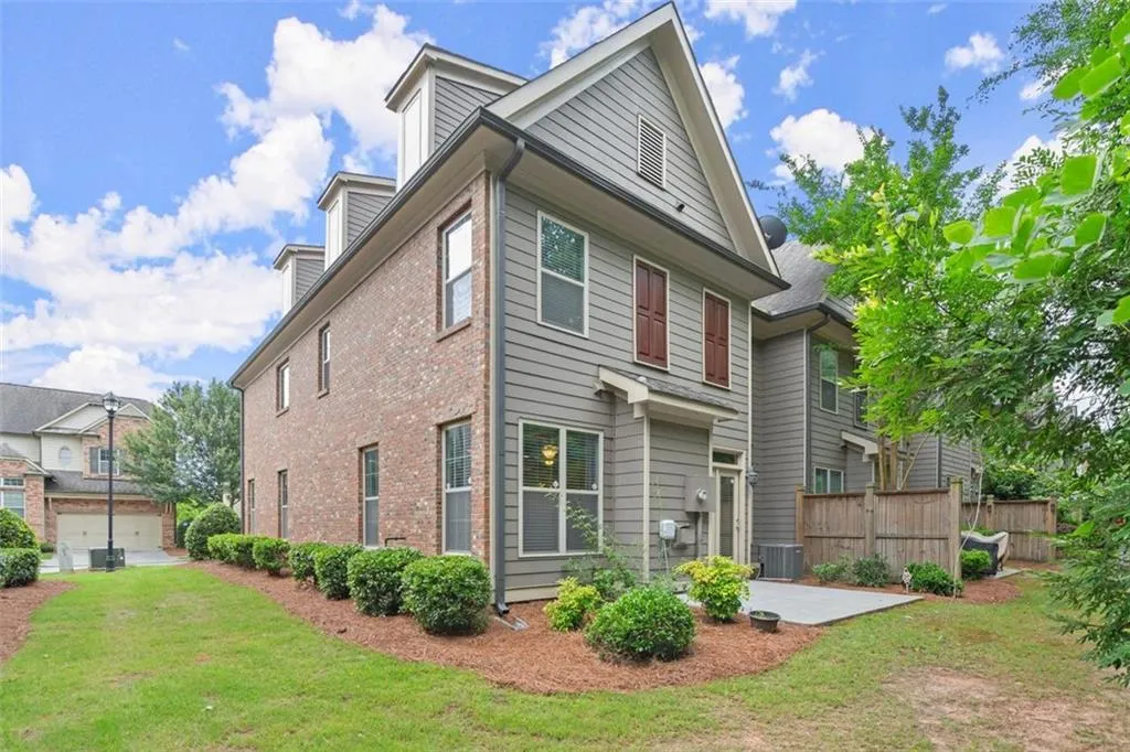 7600 Glisten Avenue Ne, Sandy Springs, Georgia 30328, 3 Bedrooms Bedrooms, ,2 BathroomsBathrooms,Residential,Sold,7600 Glisten Avenue Ne,7402688