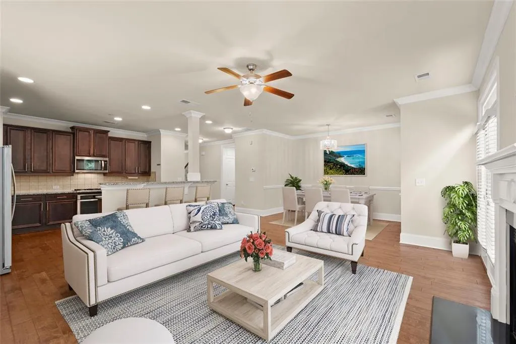 7600 Glisten Avenue Ne, Sandy Springs, Georgia 30328, 3 Bedrooms Bedrooms, ,2 BathroomsBathrooms,Residential,Sold,7600 Glisten Avenue Ne,7402688