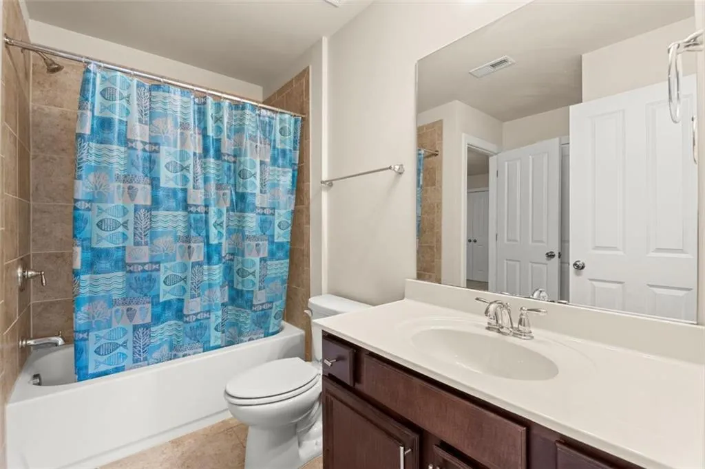 7600 Glisten Avenue Ne, Sandy Springs, Georgia 30328, 3 Bedrooms Bedrooms, ,2 BathroomsBathrooms,Residential,Sold,7600 Glisten Avenue Ne,7402688