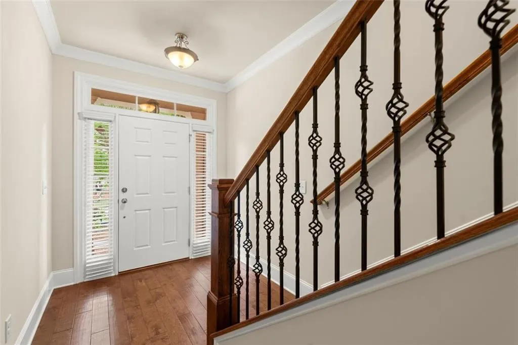 7600 Glisten Avenue Ne, Sandy Springs, Georgia 30328, 3 Bedrooms Bedrooms, ,2 BathroomsBathrooms,Residential,Sold,7600 Glisten Avenue Ne,7402688