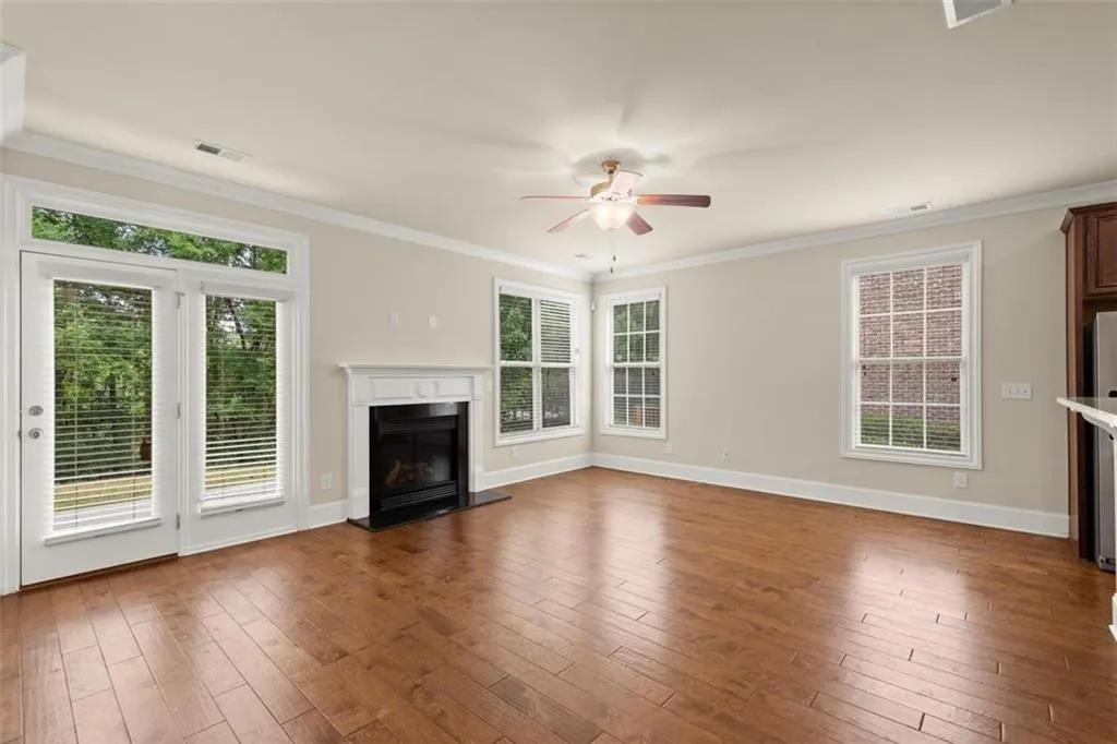 7600 Glisten Avenue Ne, Sandy Springs, Georgia 30328, 3 Bedrooms Bedrooms, ,2 BathroomsBathrooms,Residential,Sold,7600 Glisten Avenue Ne,7402688