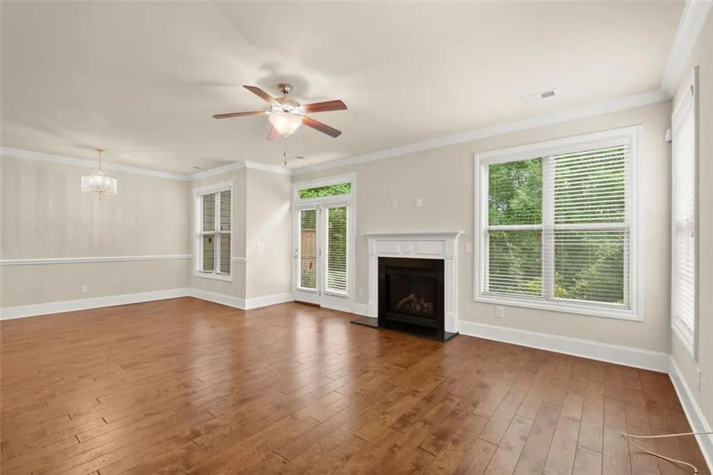 7600 Glisten Avenue Ne, Sandy Springs, Georgia 30328, 3 Bedrooms Bedrooms, ,2 BathroomsBathrooms,Residential,Sold,7600 Glisten Avenue Ne,7402688