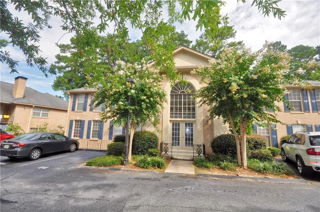 750 Dalrymple Road Unit J4, Atlanta, Georgia 30328, 2 Bedrooms Bedrooms, ,2 BathroomsBathrooms,Residential,Sold,750 Dalrymple Road Unit J4,6599803
