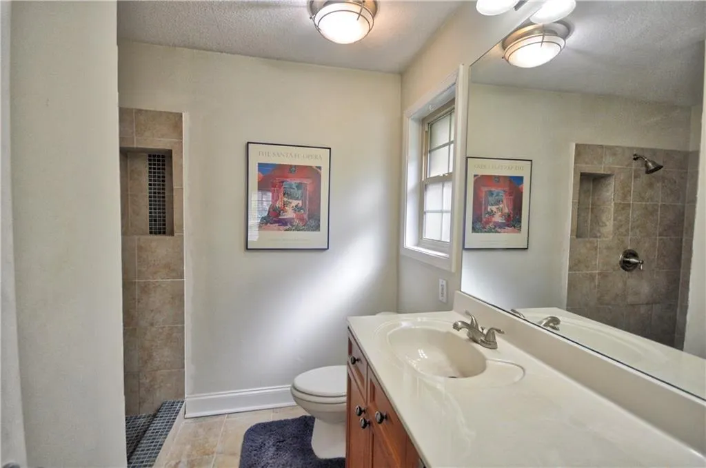 750 Dalrymple Road Unit J4, Atlanta, Georgia 30328, 2 Bedrooms Bedrooms, ,2 BathroomsBathrooms,Residential,Sold,750 Dalrymple Road Unit J4,6599803