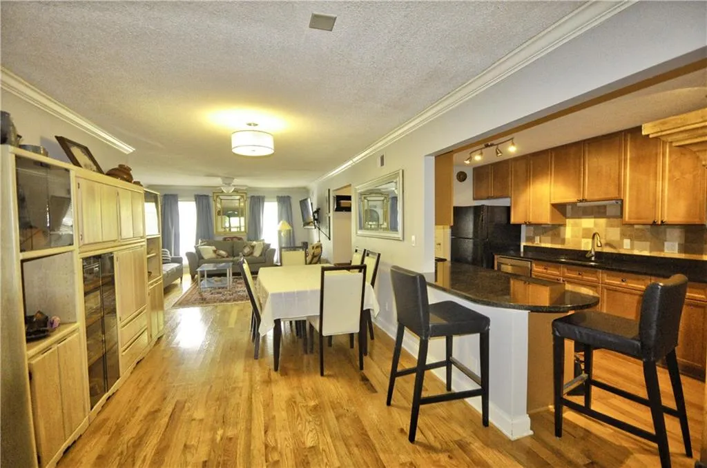 750 Dalrymple Road Unit J4, Atlanta, Georgia 30328, 2 Bedrooms Bedrooms, ,2 BathroomsBathrooms,Residential,Sold,750 Dalrymple Road Unit J4,6599803